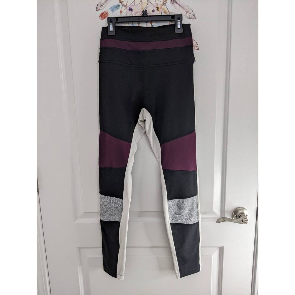 PINK Victoria's secret ultimate size medium women's leggings black color block s